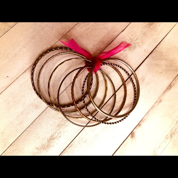 BANGLE BRACELETS SET 7  GOLD COPPER  SILVER  BLACK  GUN METAL  BRASS  3 1/4” - Picture 2 of 2